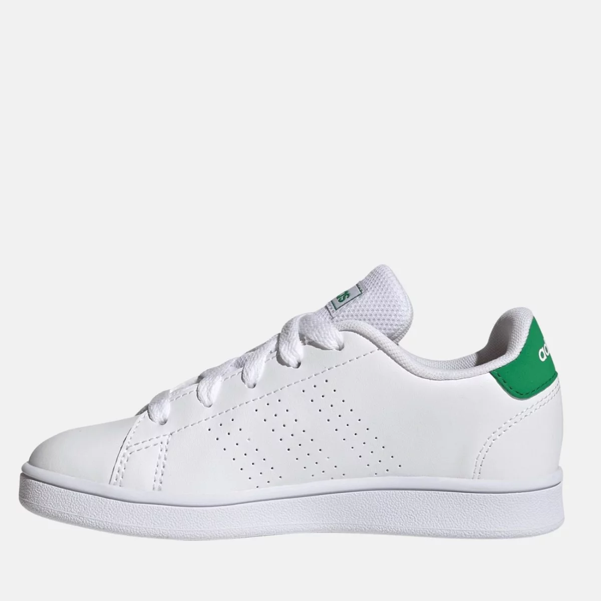 gy6995_5_footwear_photography_side-medial-center-view_transparent-huge-66581d92d7eaa