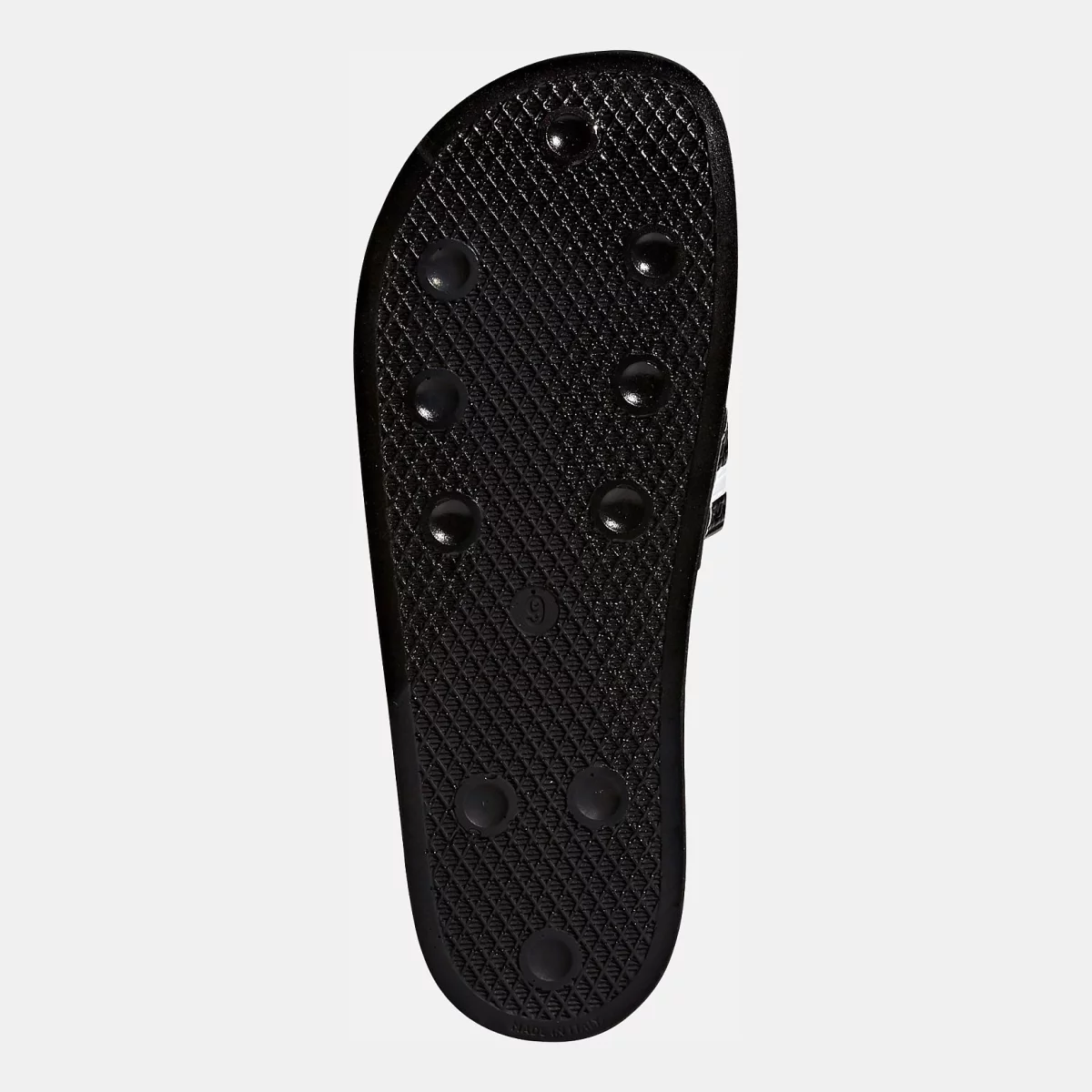 67404bb18f6b6280647_4_FOOTWEAR_Photography_Bottom_View_transparent