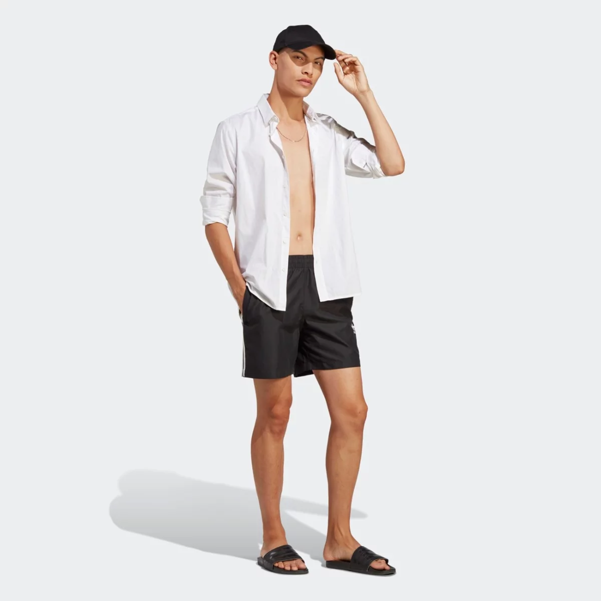 ht4406_5_apparel_on-model_walking-view_grey-huge-665703875992e