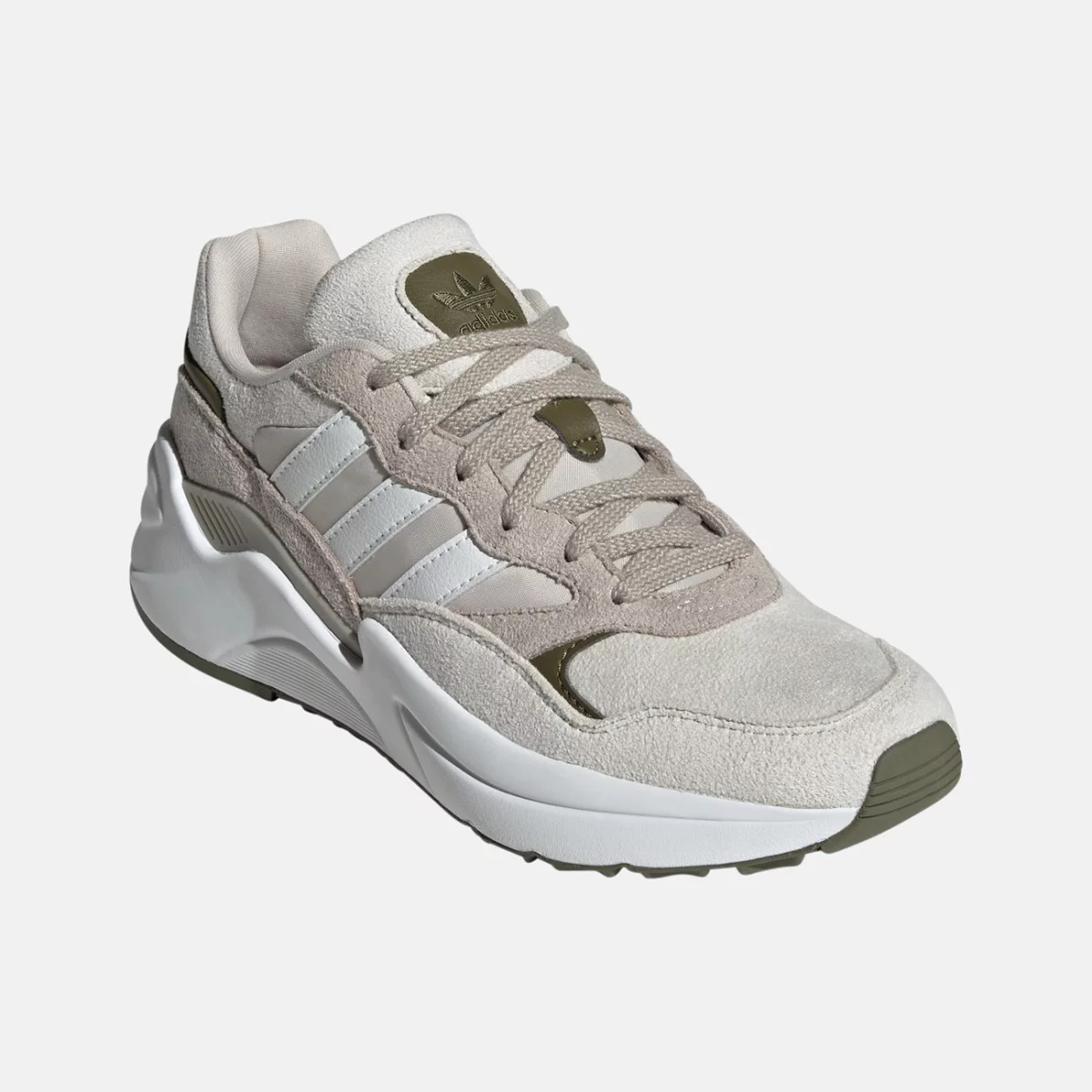 gy9578_6_footwear_photography_front-lateral-top-view_transparent-huge-66581f4c190b9