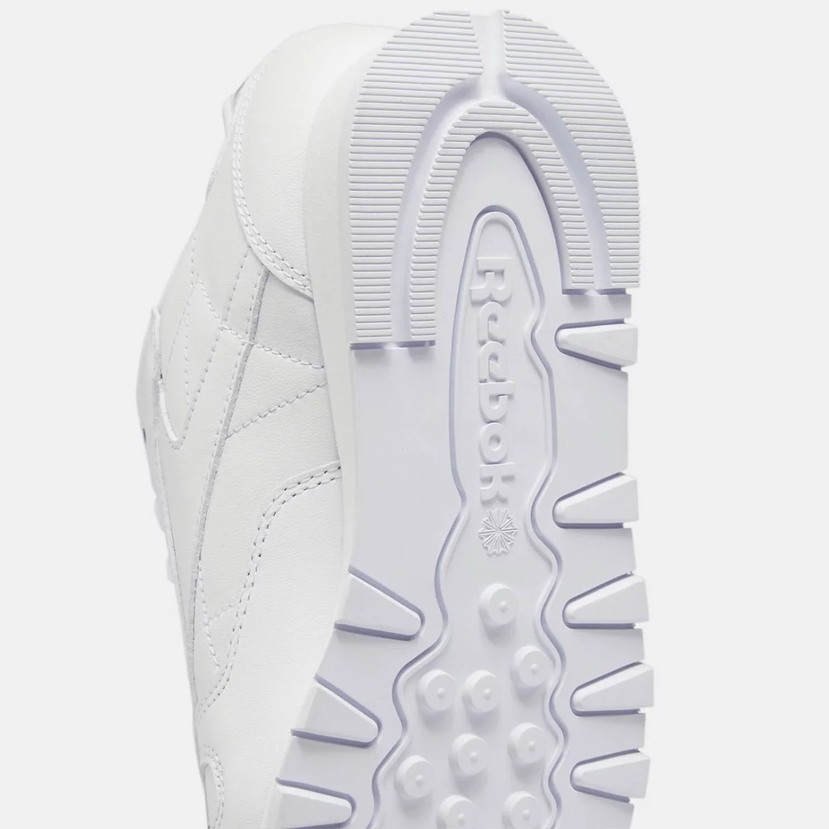 0_0041_gy0957_8_footwear_photography_detail-view-2_transparent-huge-66582e43ee320