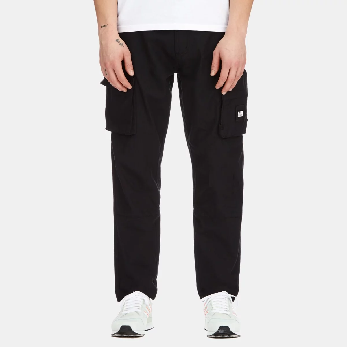 ss21_wpss21_04_bathseba_black_model_front-huge-66575ff9d0a60