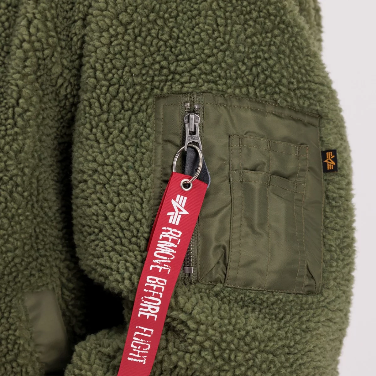 108102-01-alpha-industries-ma-1-teddy-007-huge-6657915a8134f