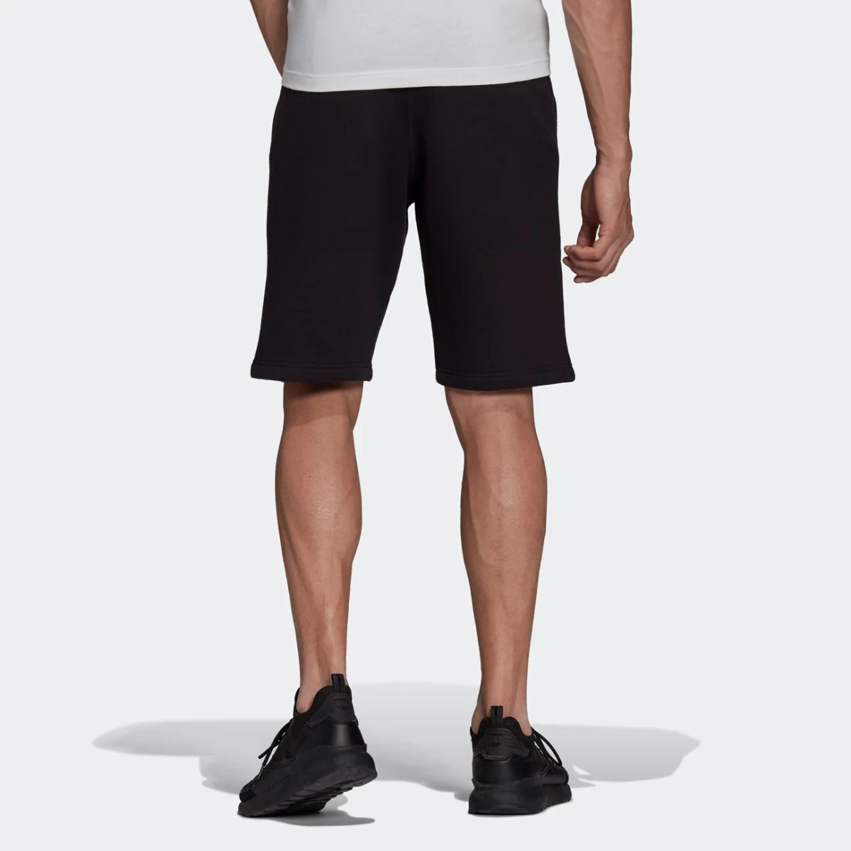 h34681_app_on-model_back_gradient-huge-665778ce21630