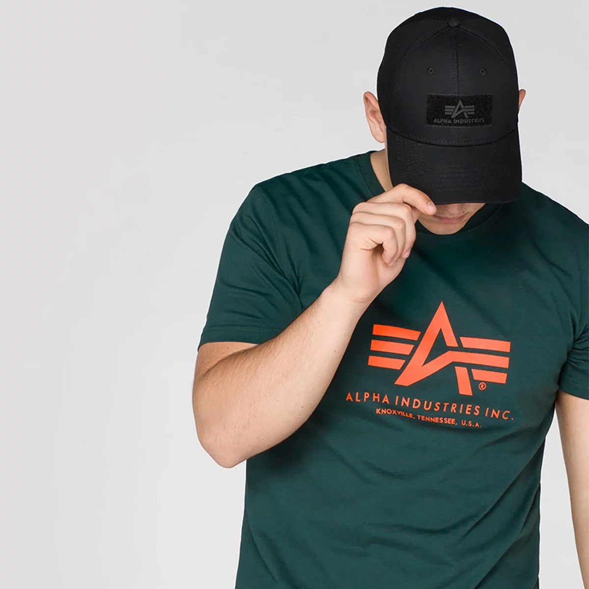 100501-353-alpha-industries-basic-t-t-shirt-003-huge-66575cf58ac26