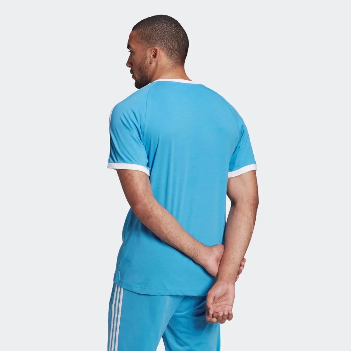 hb9527_5_apparel_on-model_back-view_grey-huge-66577a851a6d9