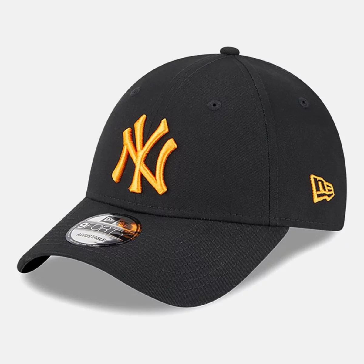new-york-yankees-league-essential-black-9forty-adjustable-cap-60424680-left-huge-6657ac000c2ab