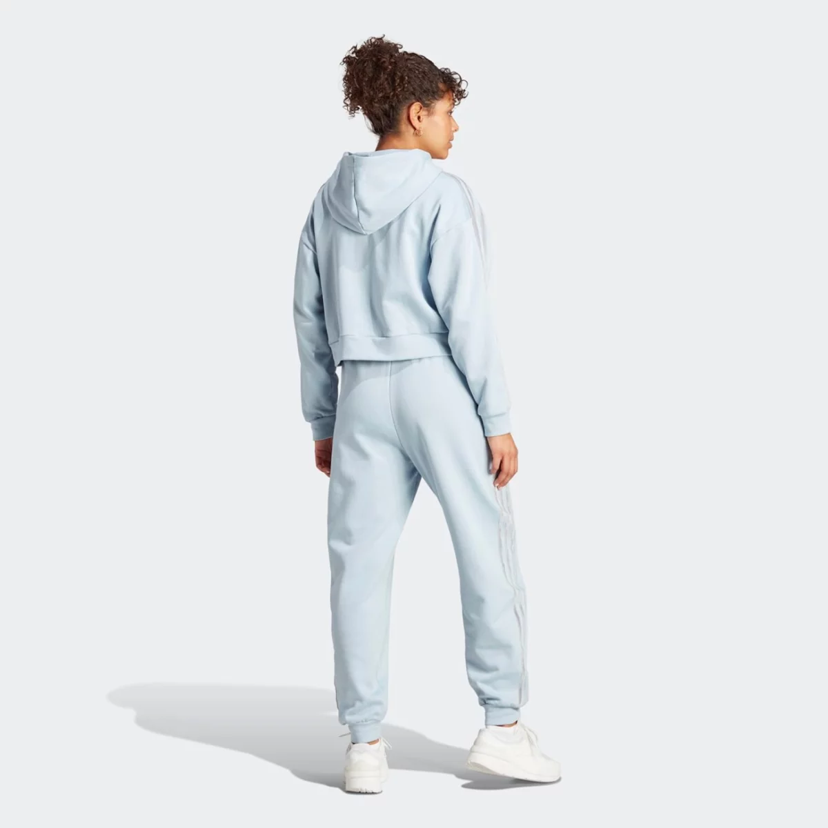 ij8756_6_apparel_on-model_back-view_grey-huge-6657a6457fa52