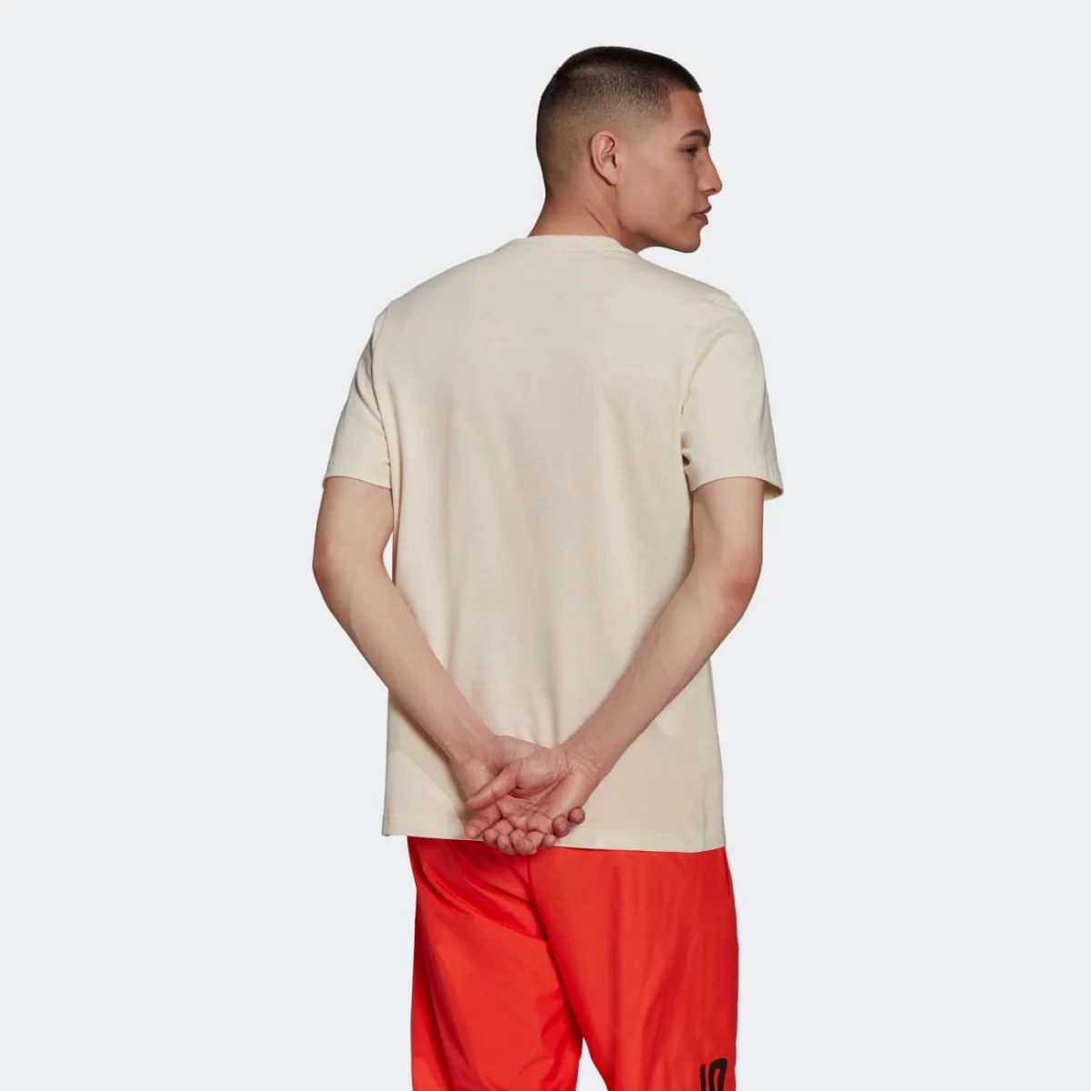 he7194_5_apparel_on-model_back-view_grey-huge-6657941f95837