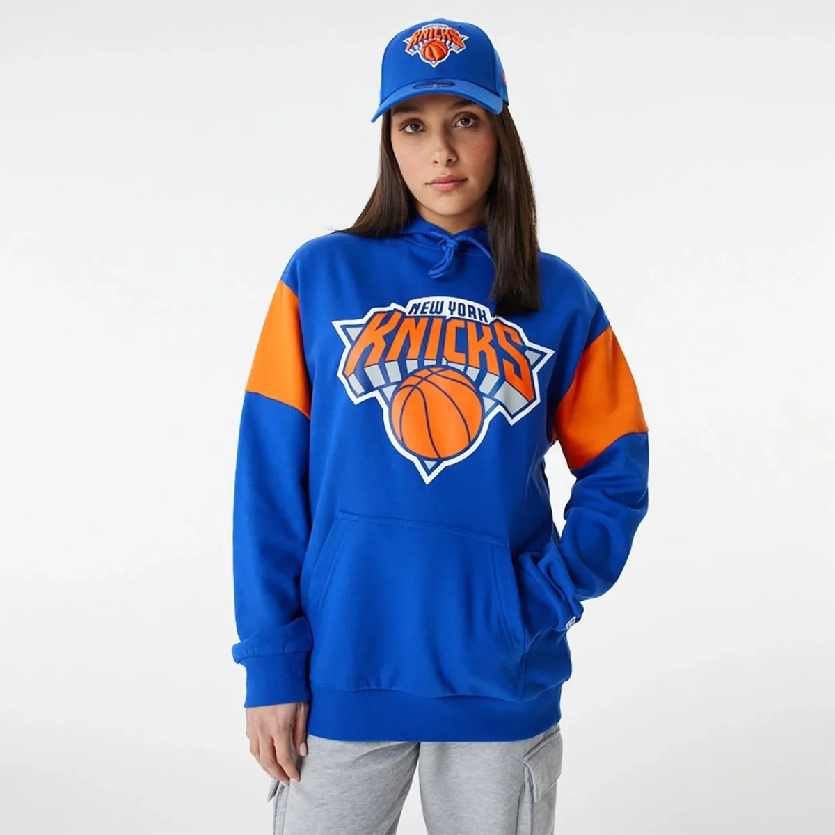 new-york-knicks-nba-colour-block-blue-oversized-hoodie-60424417-right-huge-6657ac4dd0ab2