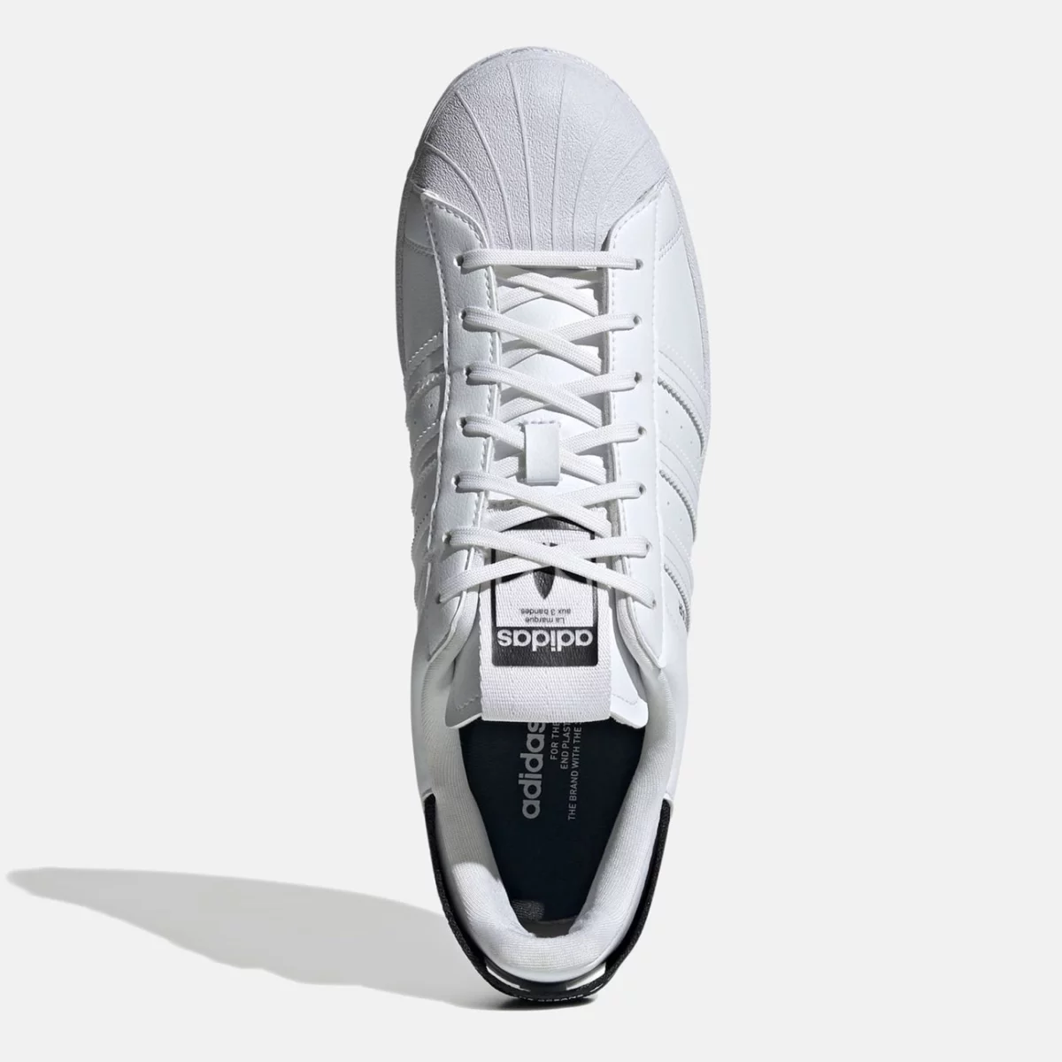 gv7610_3_footwear_photography_top-portrait-view_white-huge-6658097593a51