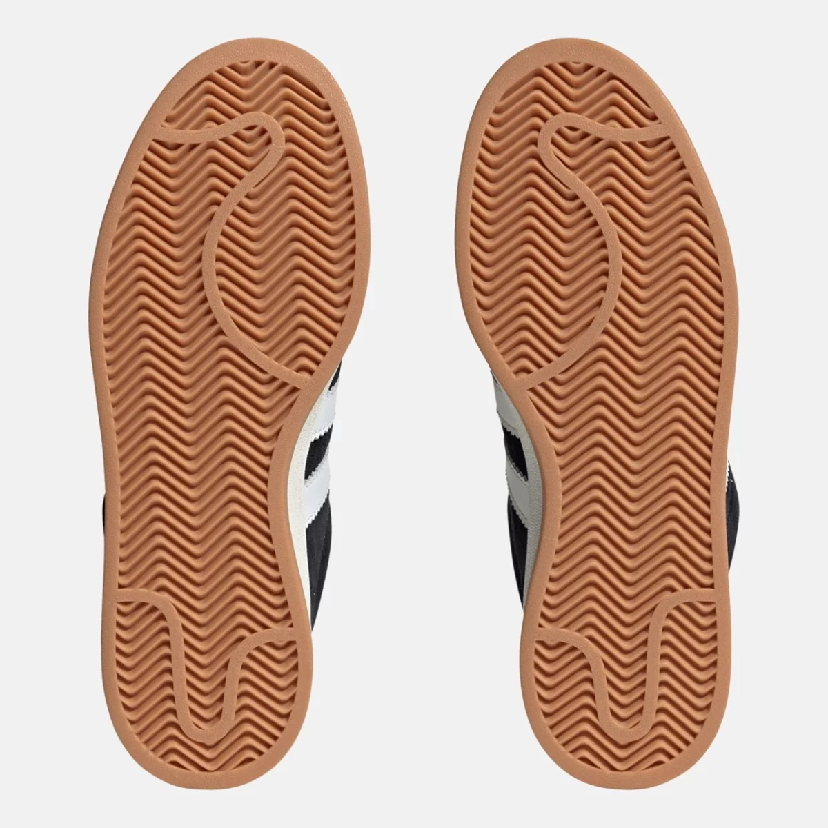 hq8708_4_footwear_photography_bottom-view_transparent-huge-66582f3718062