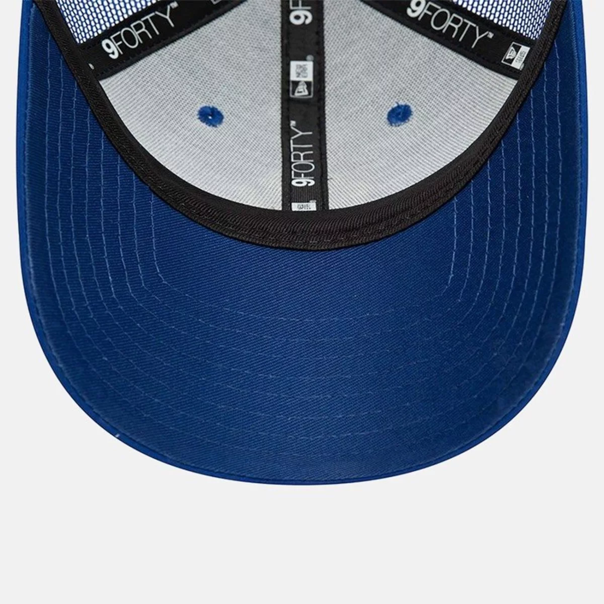 new_era_new_york_yankees_home_field_adju-octwu6239_03_zoom-huge-6657a2dad0cef