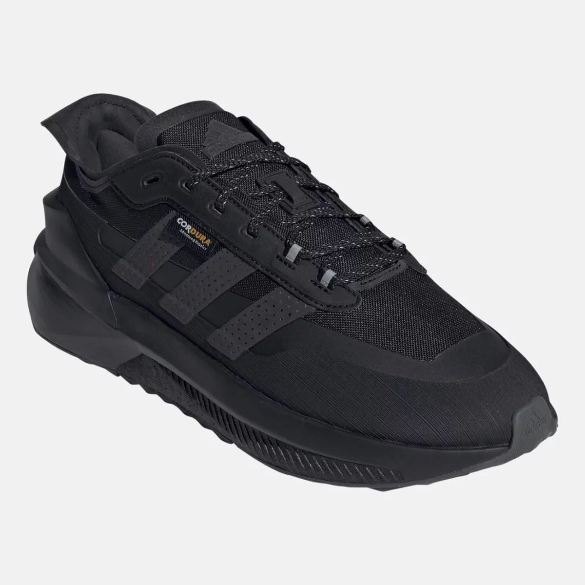 ig2372_6_footwear_photography_front-lateral-top-view_transparent-huge-665834a04031a