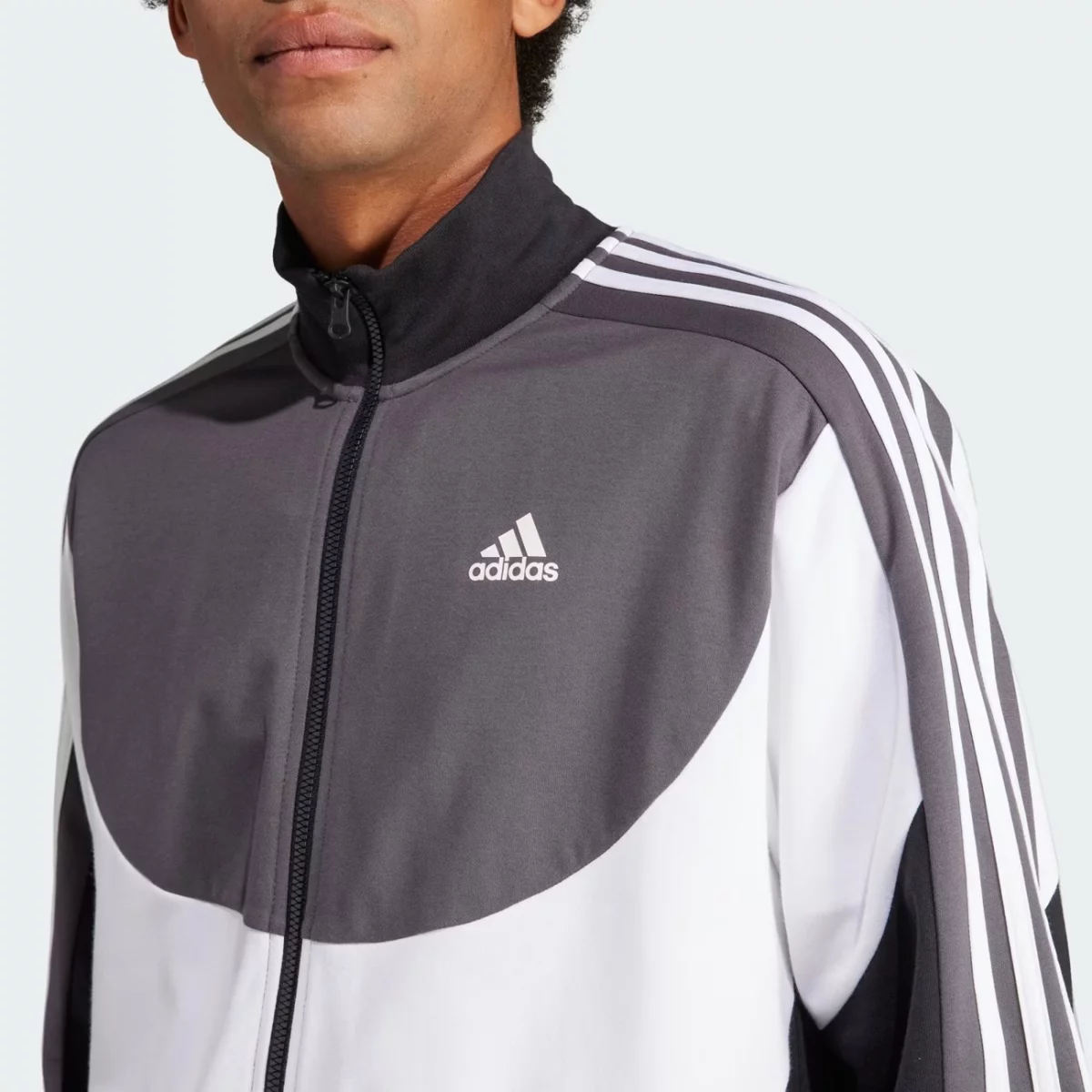 colorblock_track_suit_mayro_ij6075_41_detail-huge-6657a81f320d7