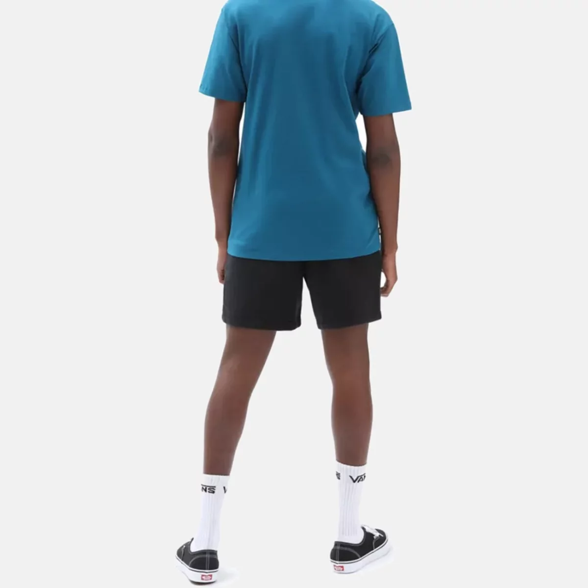 vn0a4poeblk-3-huge-665780c248654