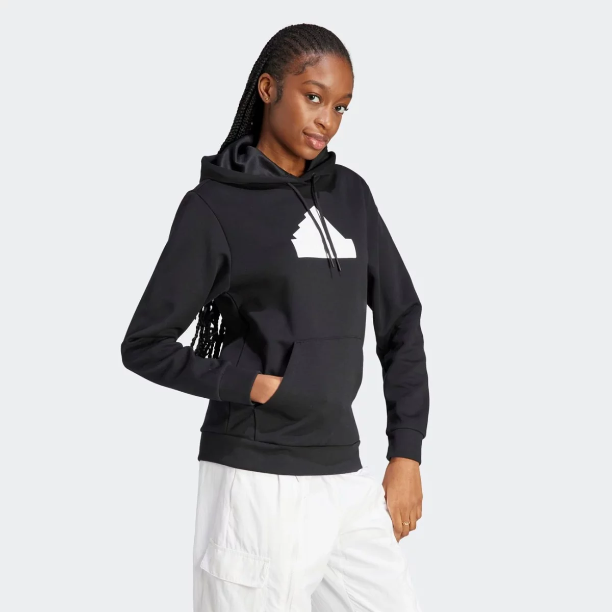 im4874_6_apparel_on-model_walking-view_grey-huge-6657a57aae4d0