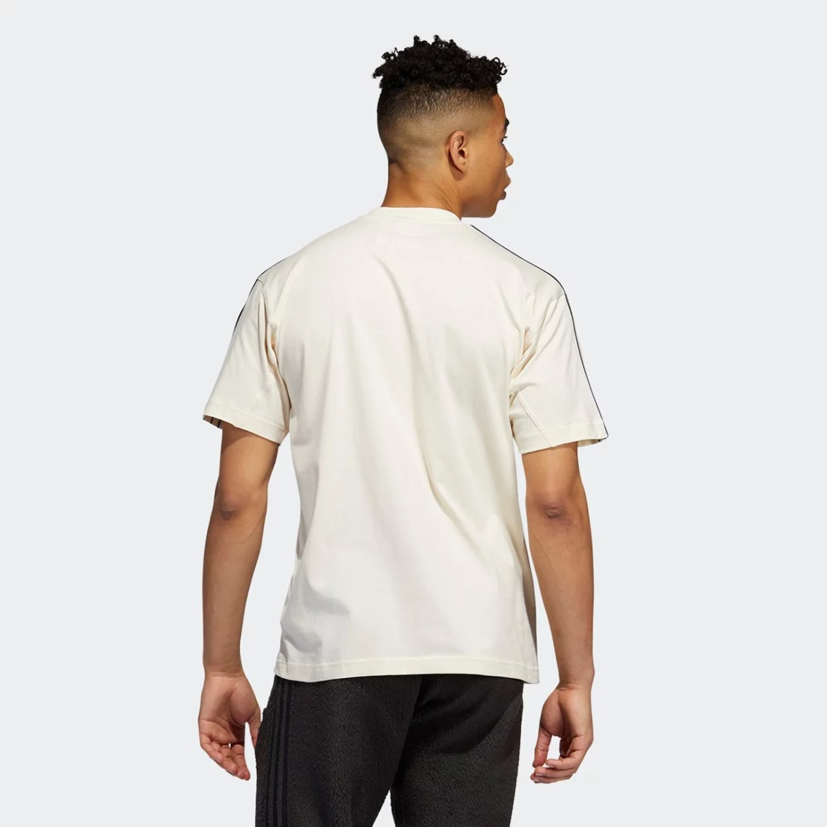 h31287_app_on-model_back_gradient-huge-6657651244376