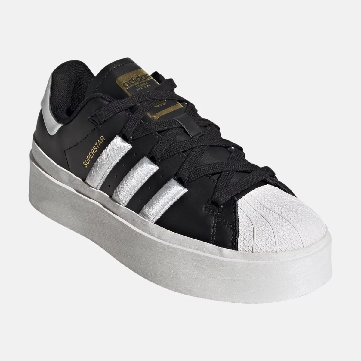 gx1841_6_footwear_photography_front-lateral-top-view_transparent-huge-6658214139325