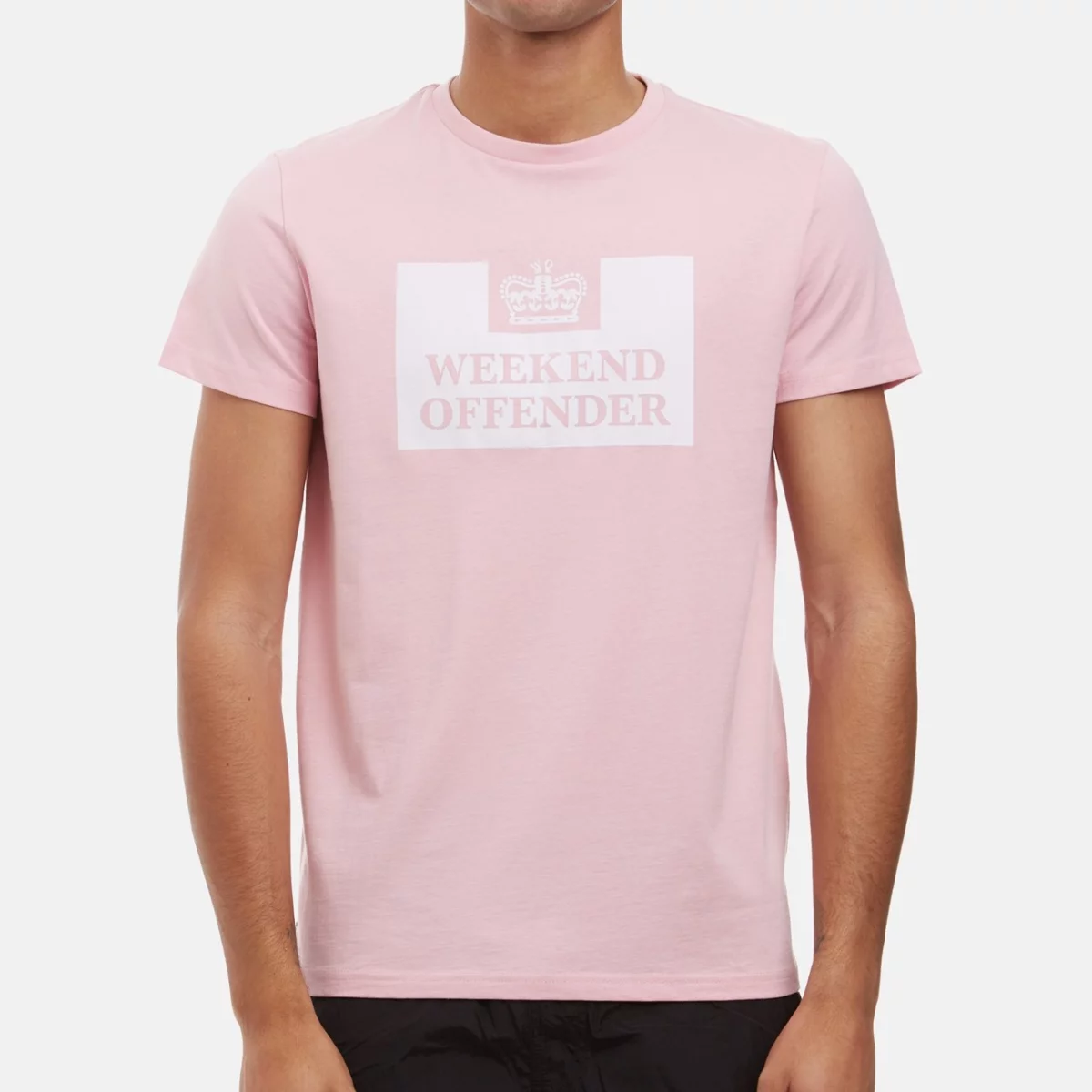 ss22_tsss22_12_prison_rose-pink_model-huge-66578ff0d7071