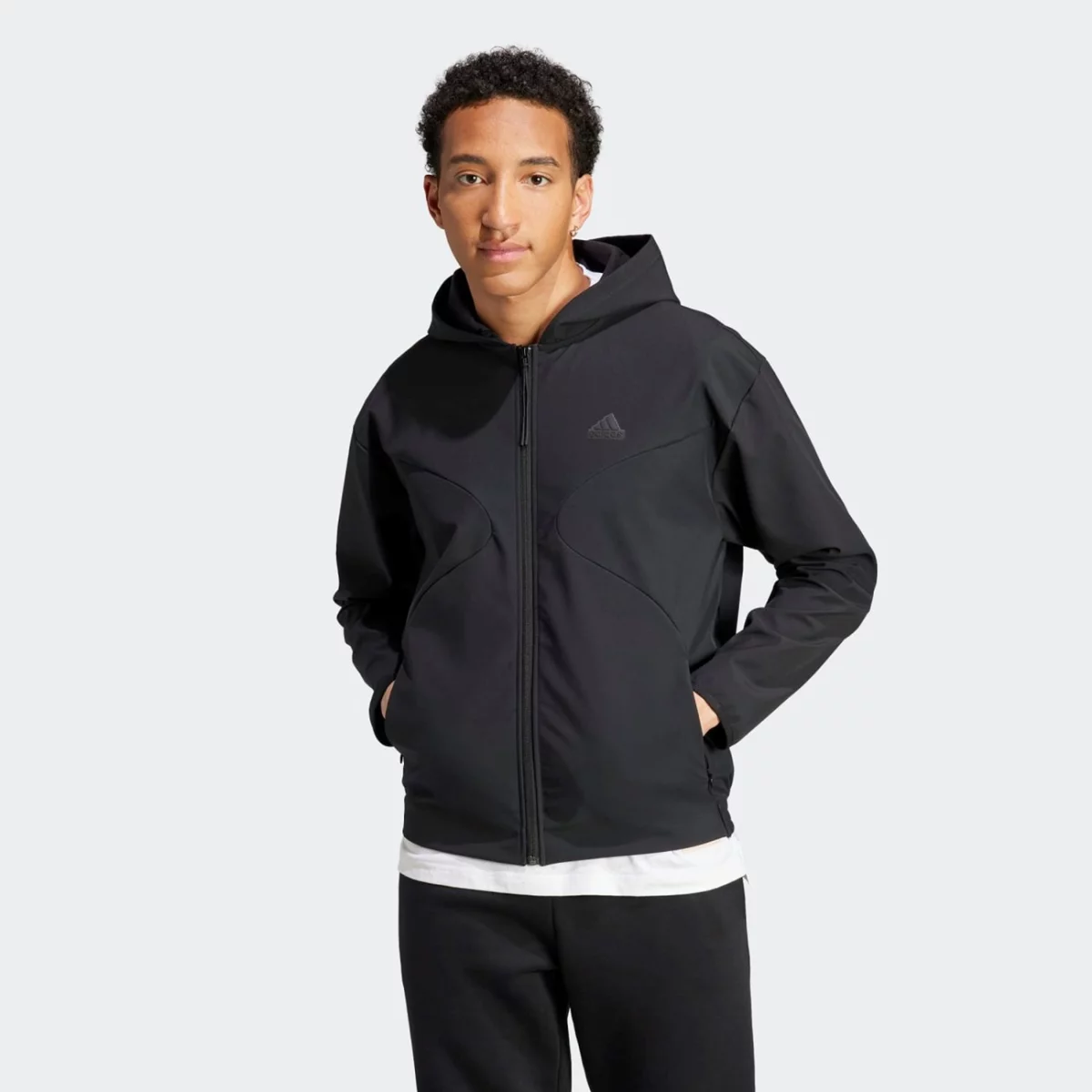 ij6092_3_apparel_on-model_standard-view_grey-huge-6657a53d30195