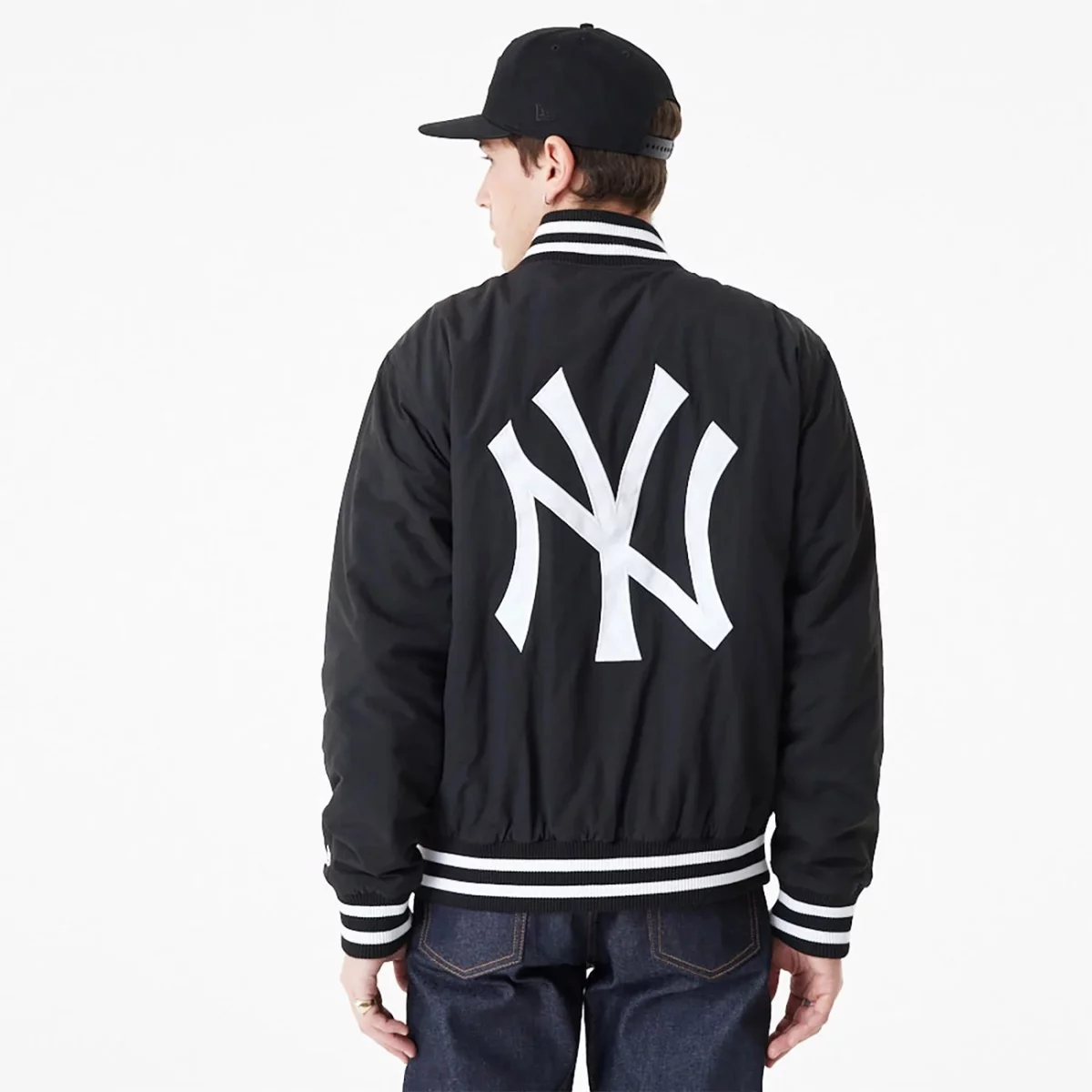 new-york-yankees-mlb-black-bomber-jacket-60416304-7-huge-6657ac681fb6e