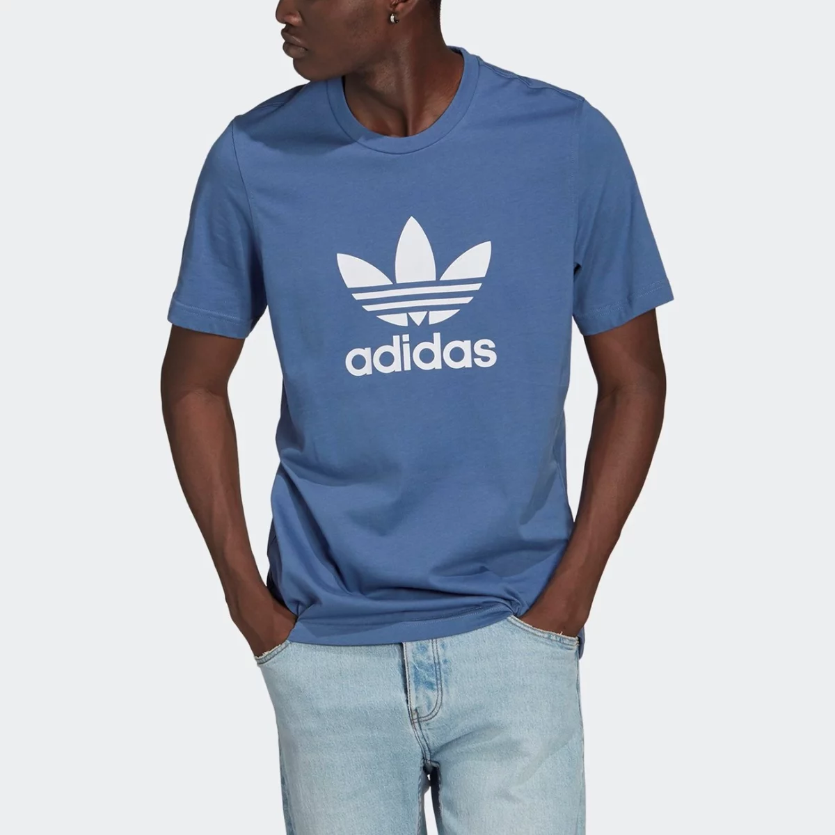 gn3467_app_on-model_front_gradient-huge-665753b852a66