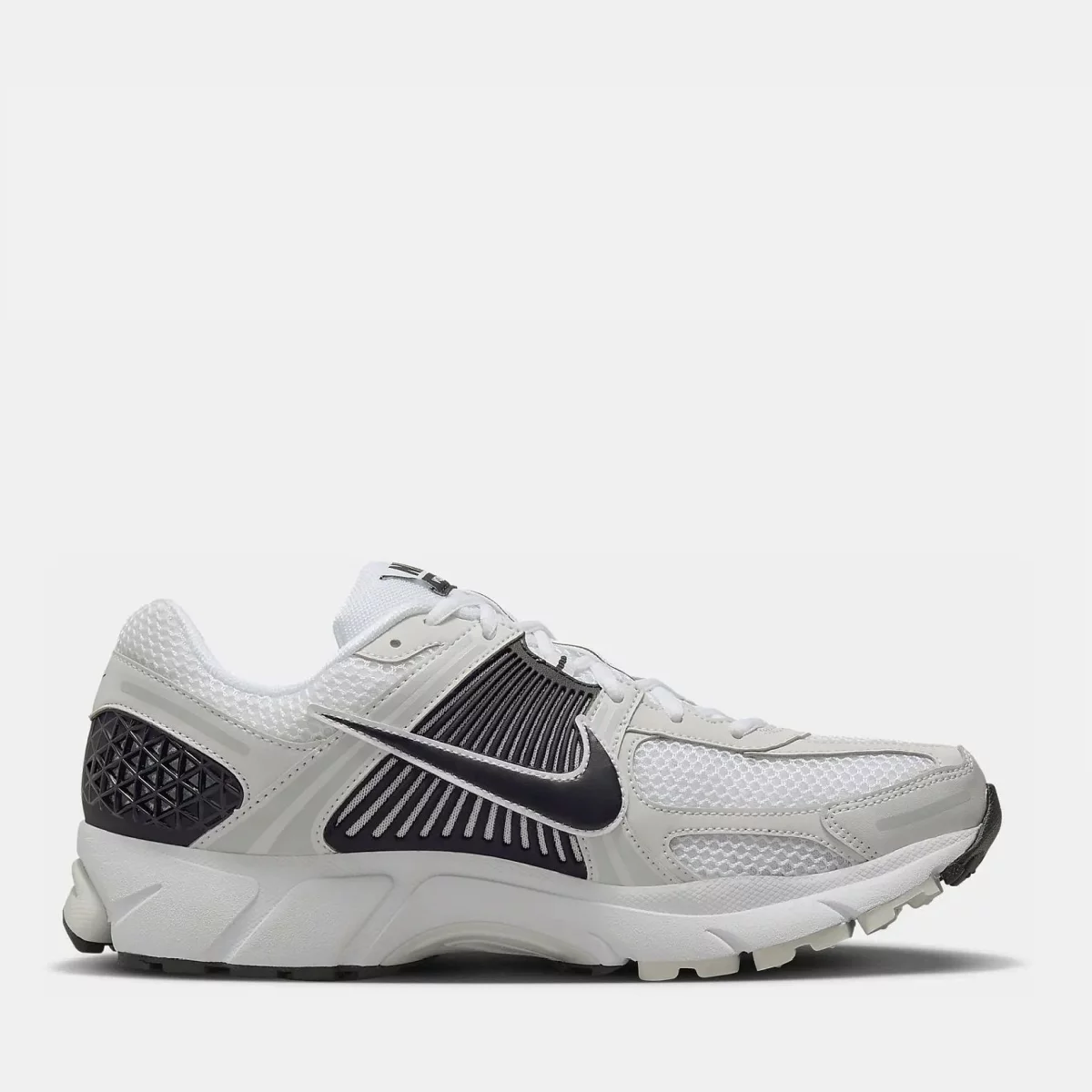 66e834cf12cd4NIKE_ZOOM_VOMERO_5_2_