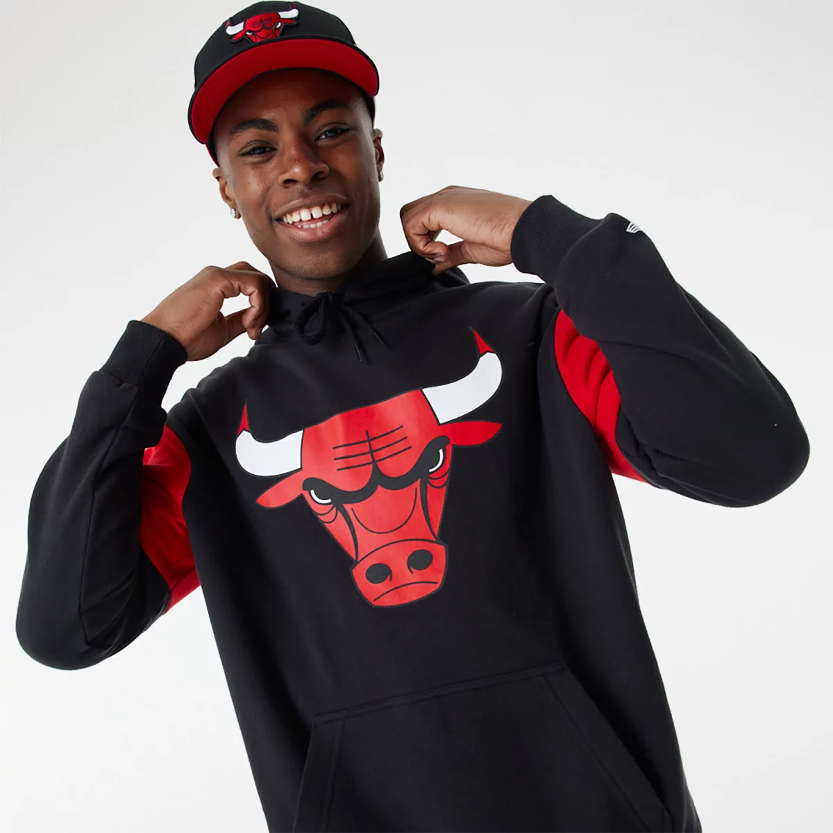 6675799a38f4bchicago_bulls_nba_colour_block_black_oversized_hoodie_60424414_center