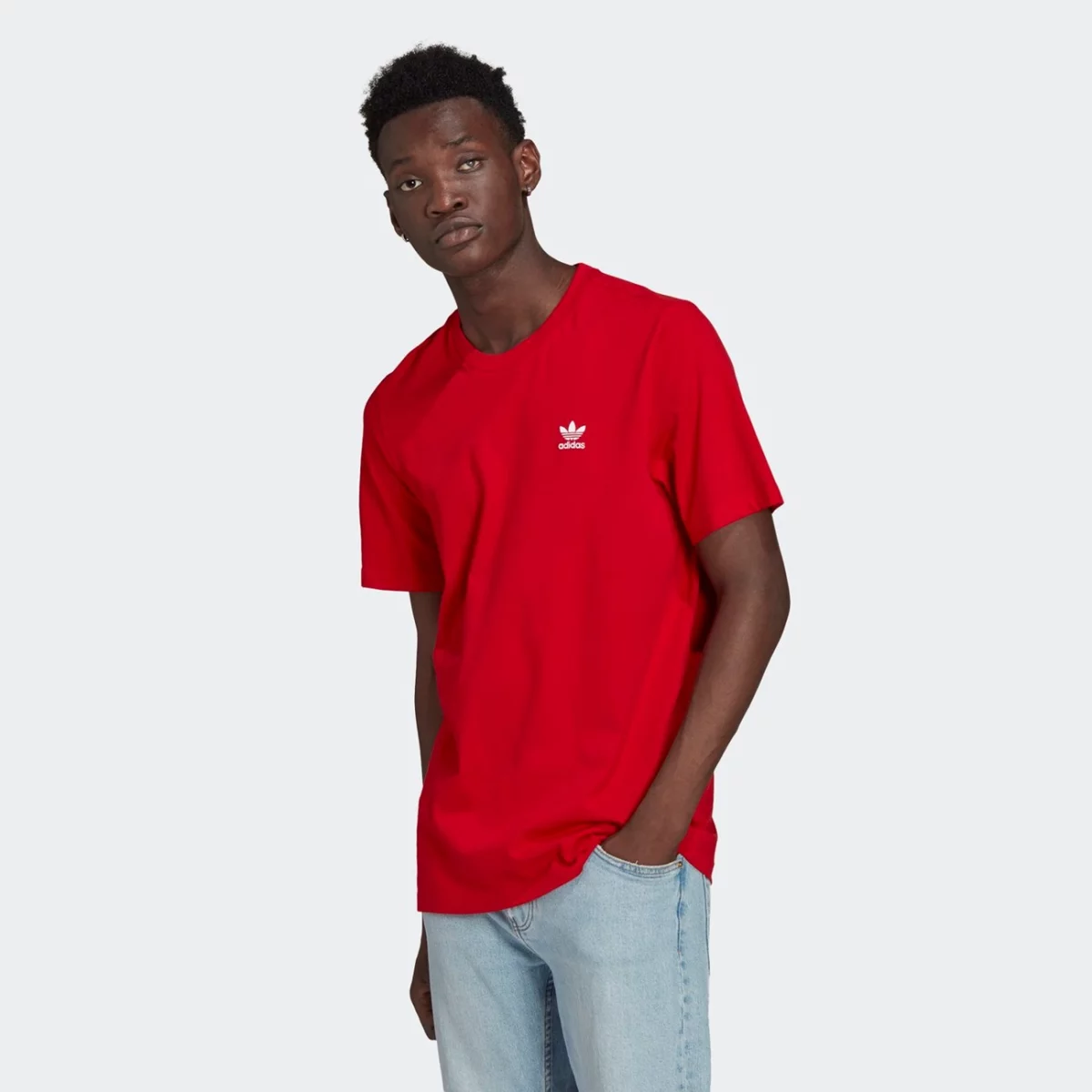 gn3408_app_on-model_standard_gradient-huge-665753e3943c2