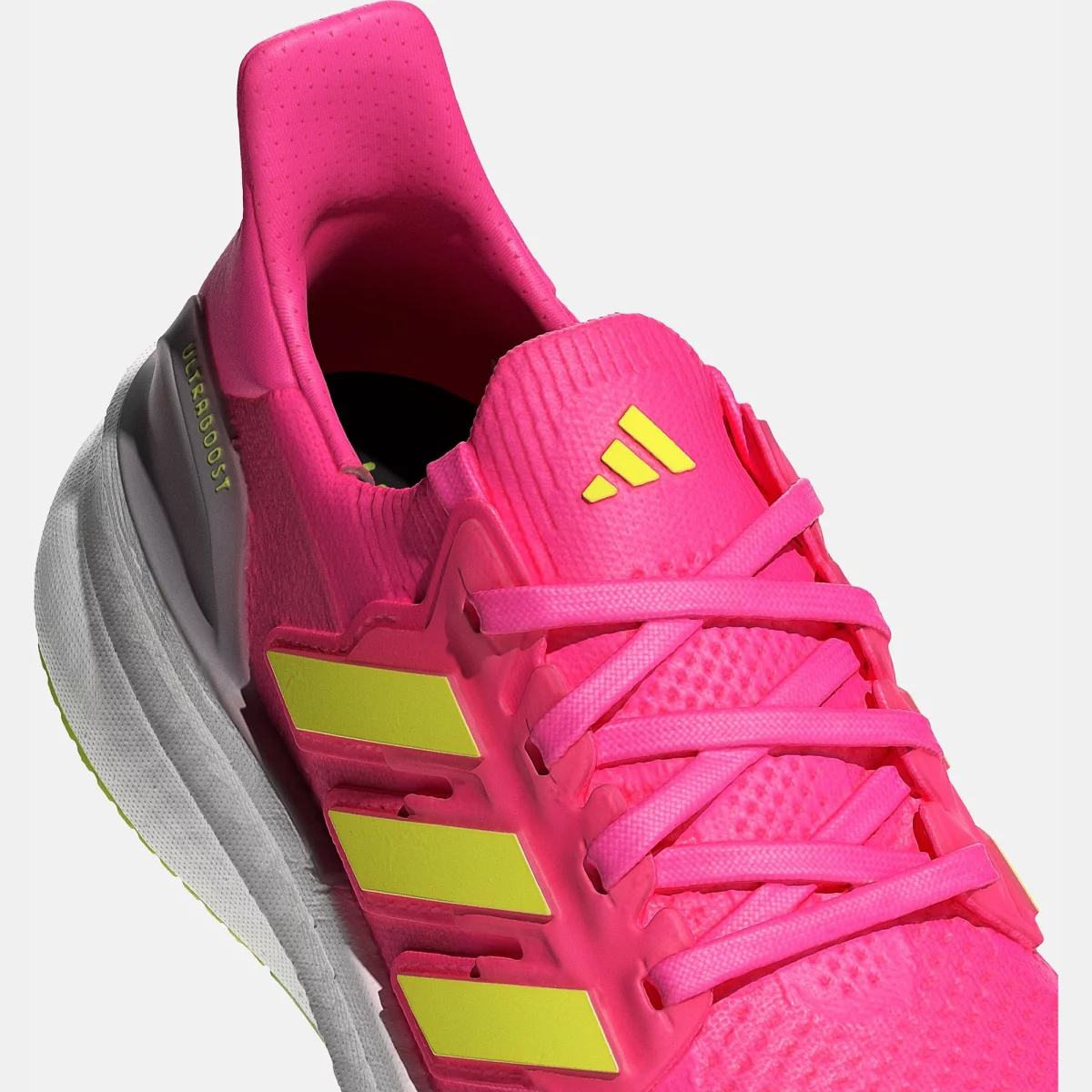 672e20555dcf1ID8844_8_FOOTWEAR_Photography_Detail_View_1_transparent