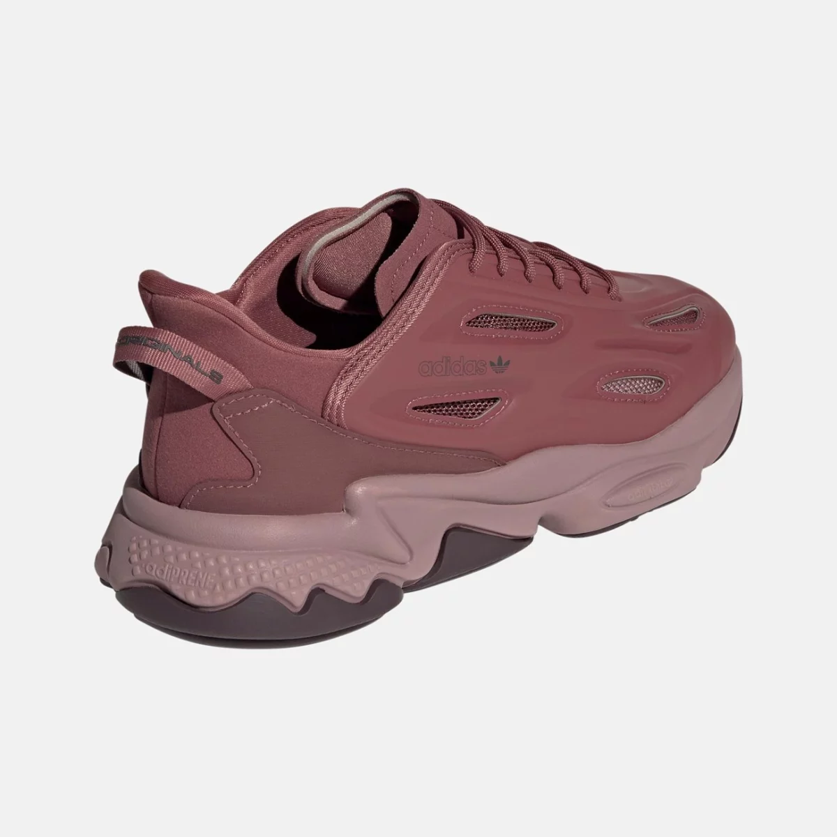 gx1864_7_footwear_photography_back-lateral-top-view_transparent-huge-6658210424de6