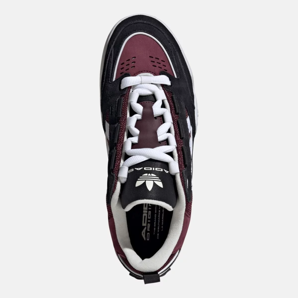 if8821_3_footwear_photography_top-portrait-view_transparent-huge-665841624e573