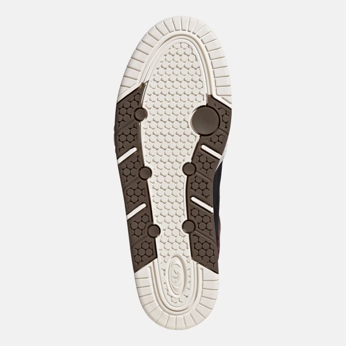if8821_4_footwear_photography_bottom-view_transparent-huge-66584165b8e05