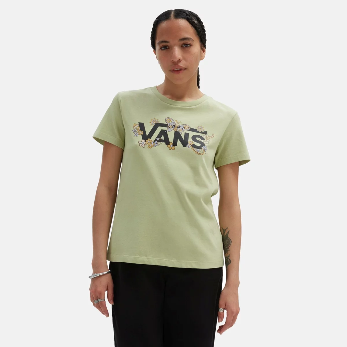 vn000acbbyy-hero-huge-6657ab2ef11a3