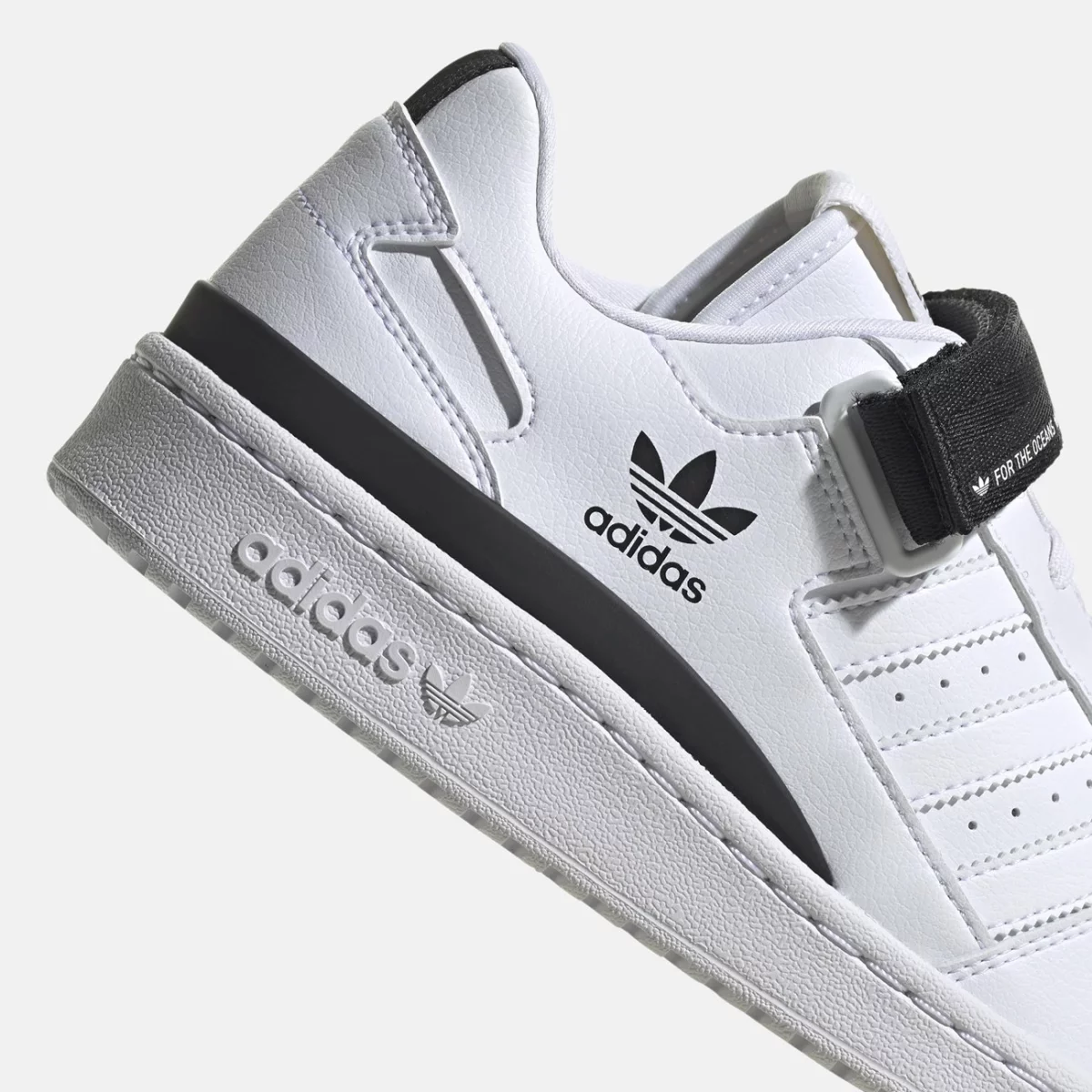 gv7613_9_footwear_photography_detail-view-2_transparent-huge-665809690534d