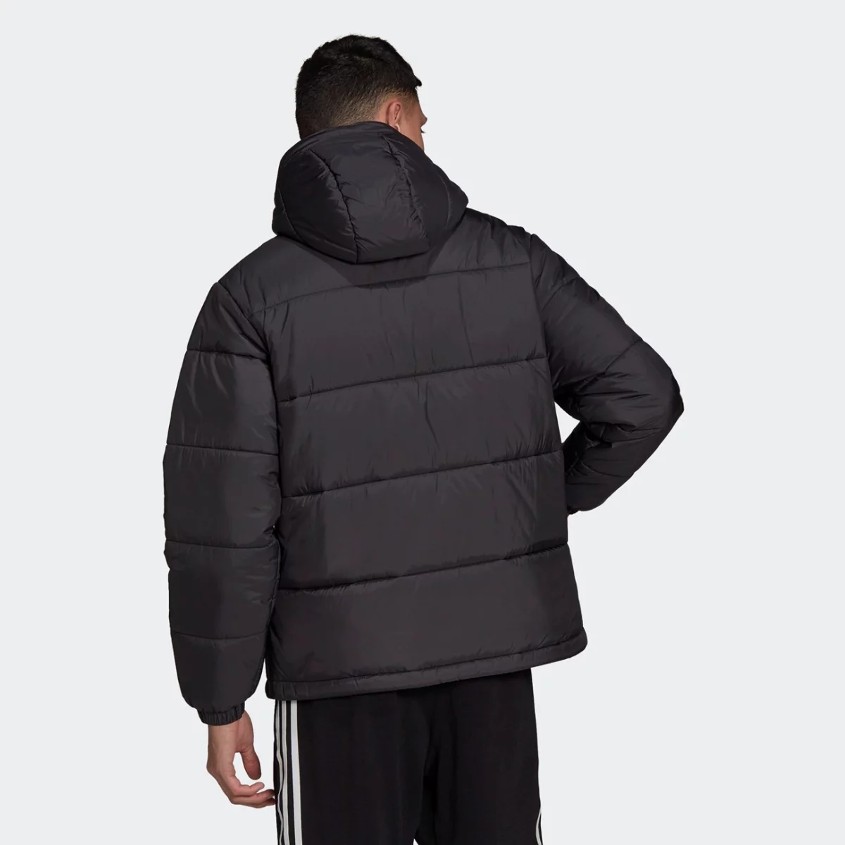 h13555_app_on-model_back_gradient-huge-665761f9677e2