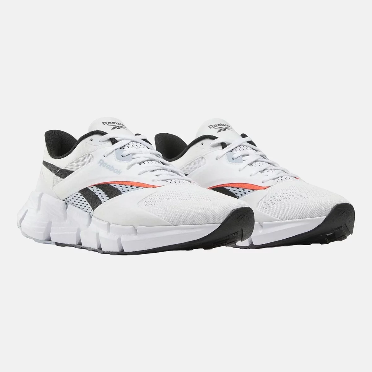 6673e21e60097reebok_zig_dynamica_5_22250850_52226105_2048_Photoroom