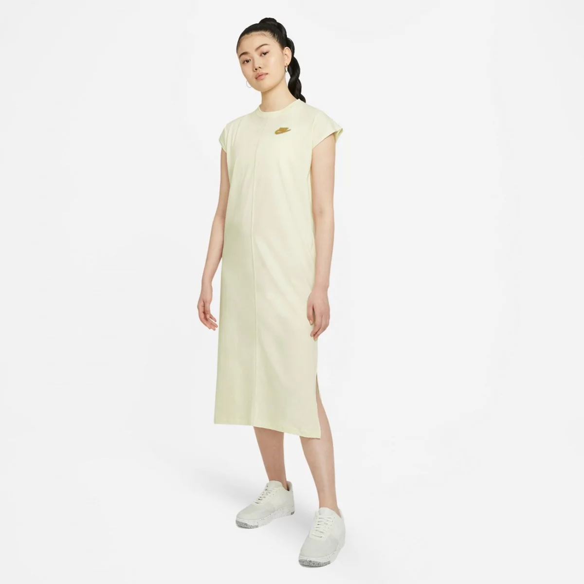 cz9247-113-phsfm001-1500-huge-66575cdbecb2b