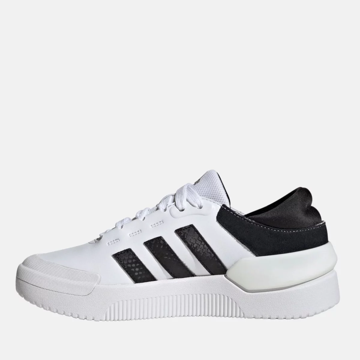 if7910_5_footwear_photography_side-medial-center-view_transparent-huge-6658360077c97