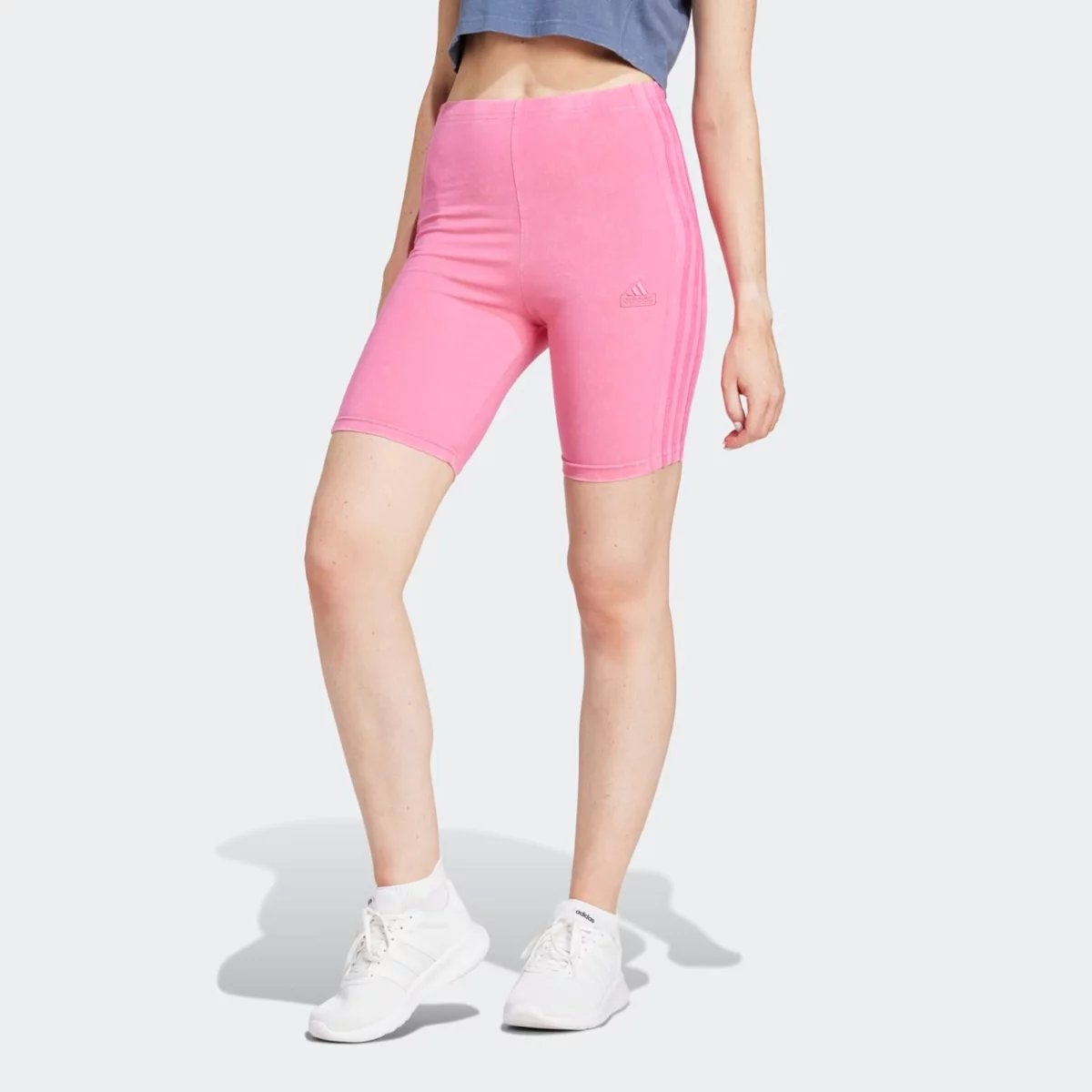 ir9706_3_apparel_on-model_standard-view_grey-huge-6657b14bbbae7