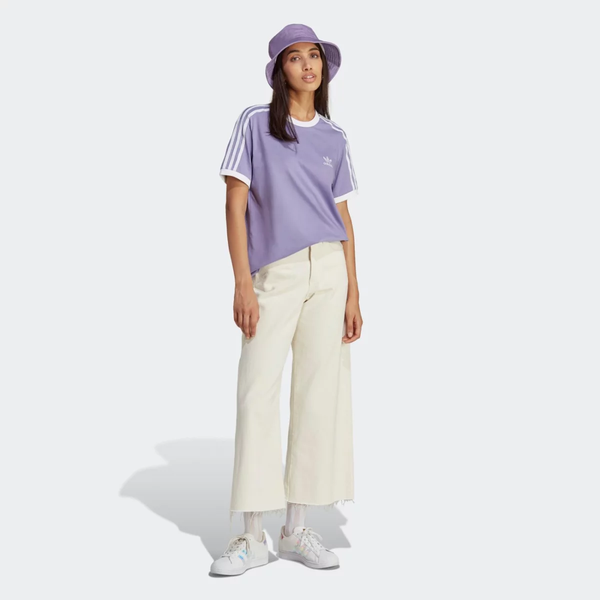 ib7411_6_apparel_on-model_walking-view_grey-huge-66579fdcb8bab