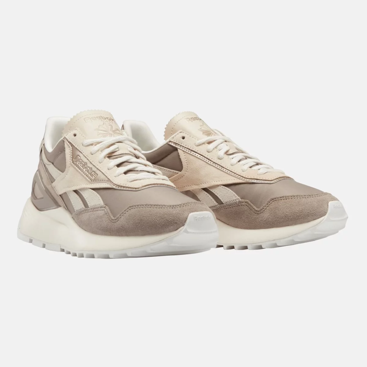 gx4803_5_footwear_photography_front-lateral-top-view_transparent-huge-665822052e240