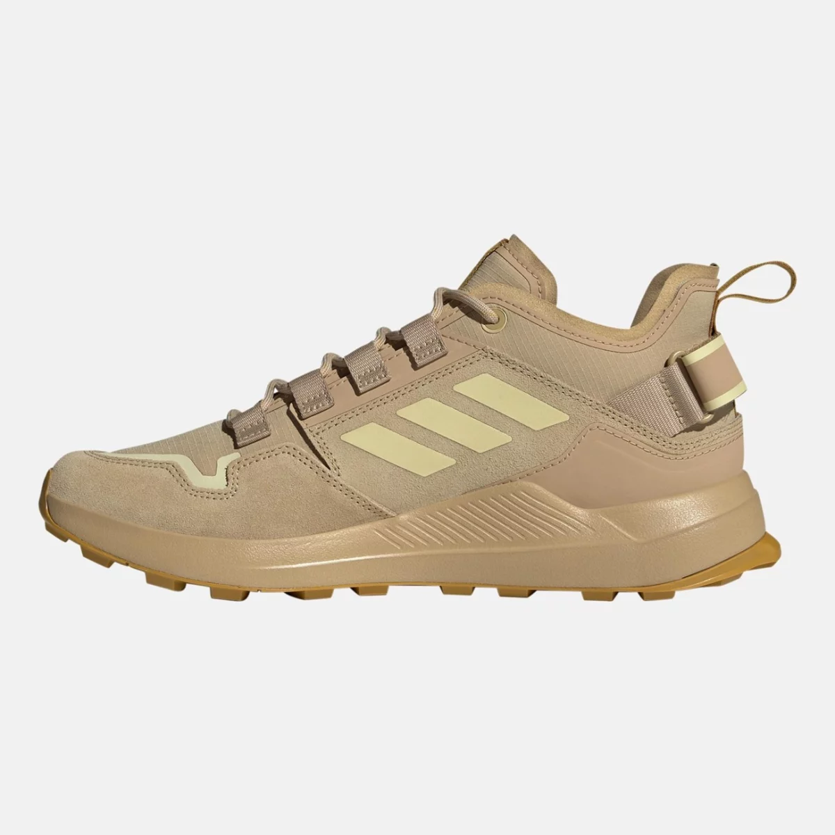 gz3032_5_footwear_photography_side-medial-center-view_transparent-huge-66581f3d930f4