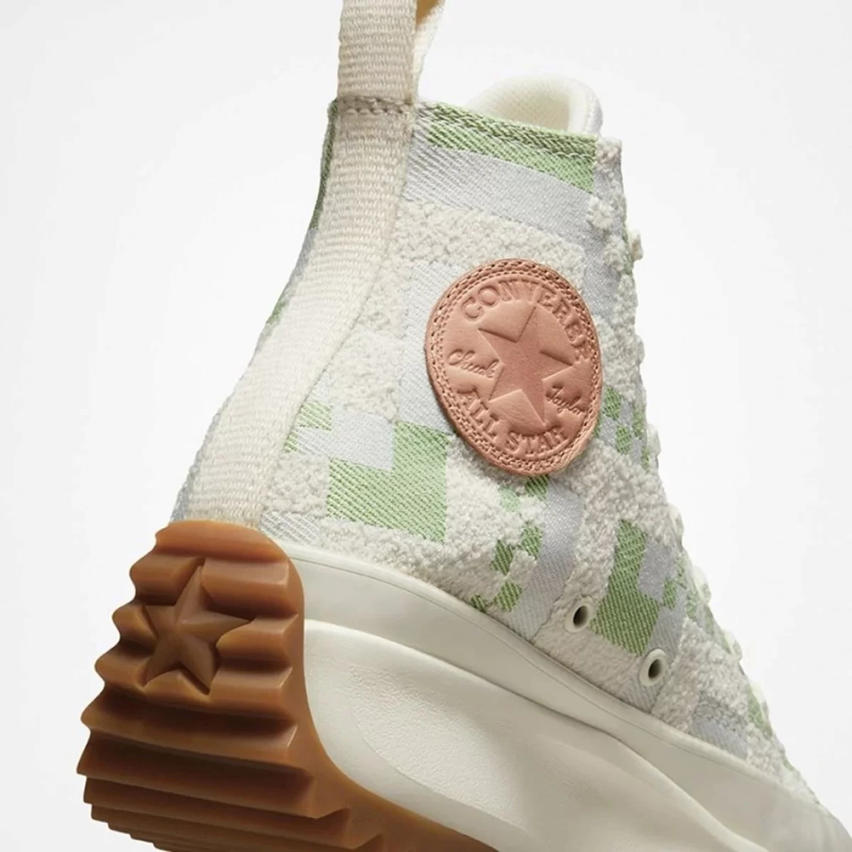 run-star-hike-hi-crafted-jacquard-in-egret-matcha-sneakers-818_1000x1000-huge-665812a066b8d