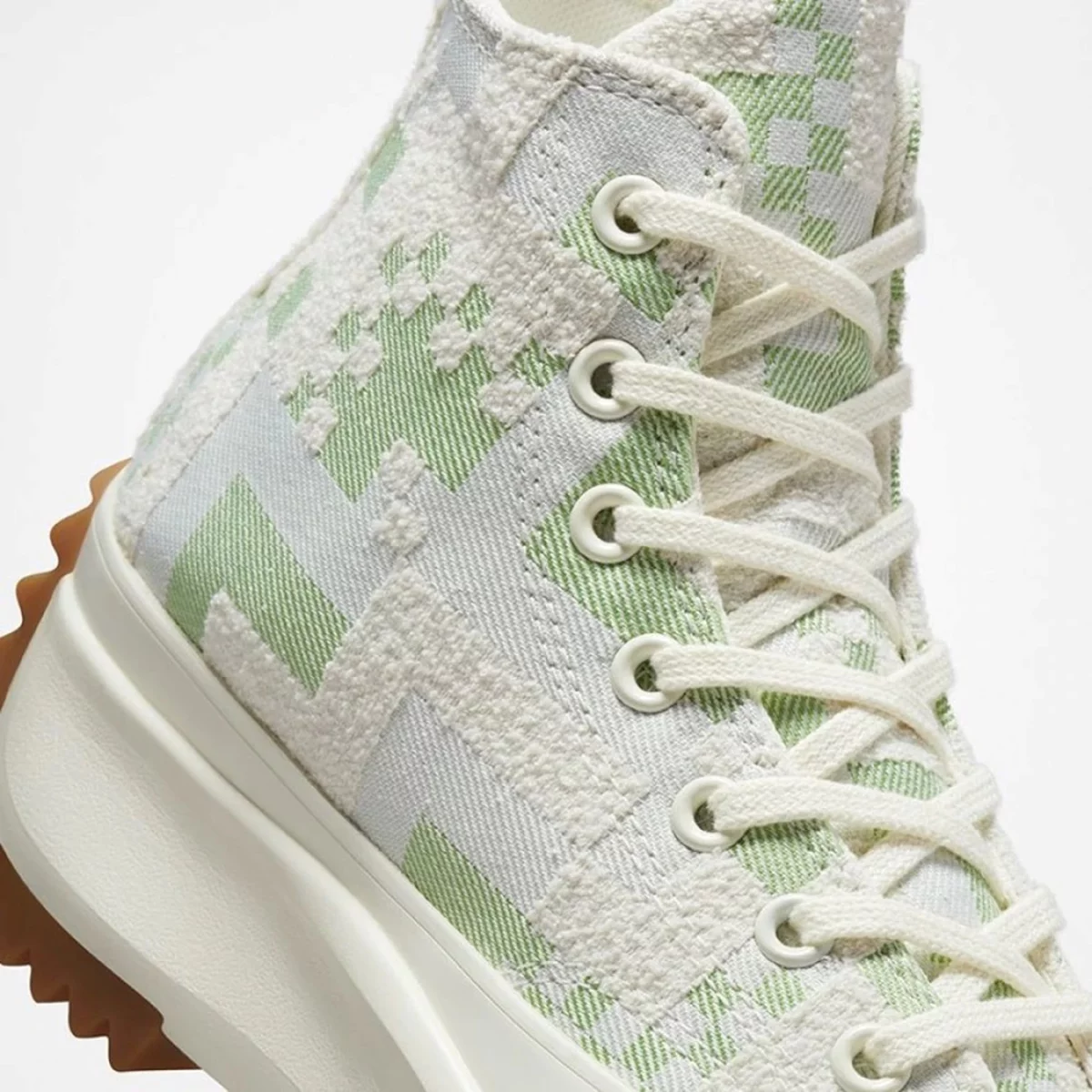 run-star-hike-hi-crafted-jacquard-in-egret-matcha-sneakers-962_1000x1000-huge-665812a20700b