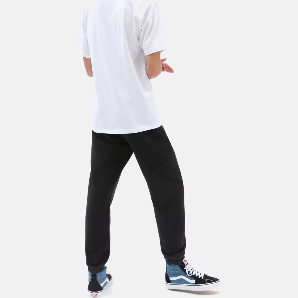 vn0a4oonblk-alt2-huge-66576dd428cc5