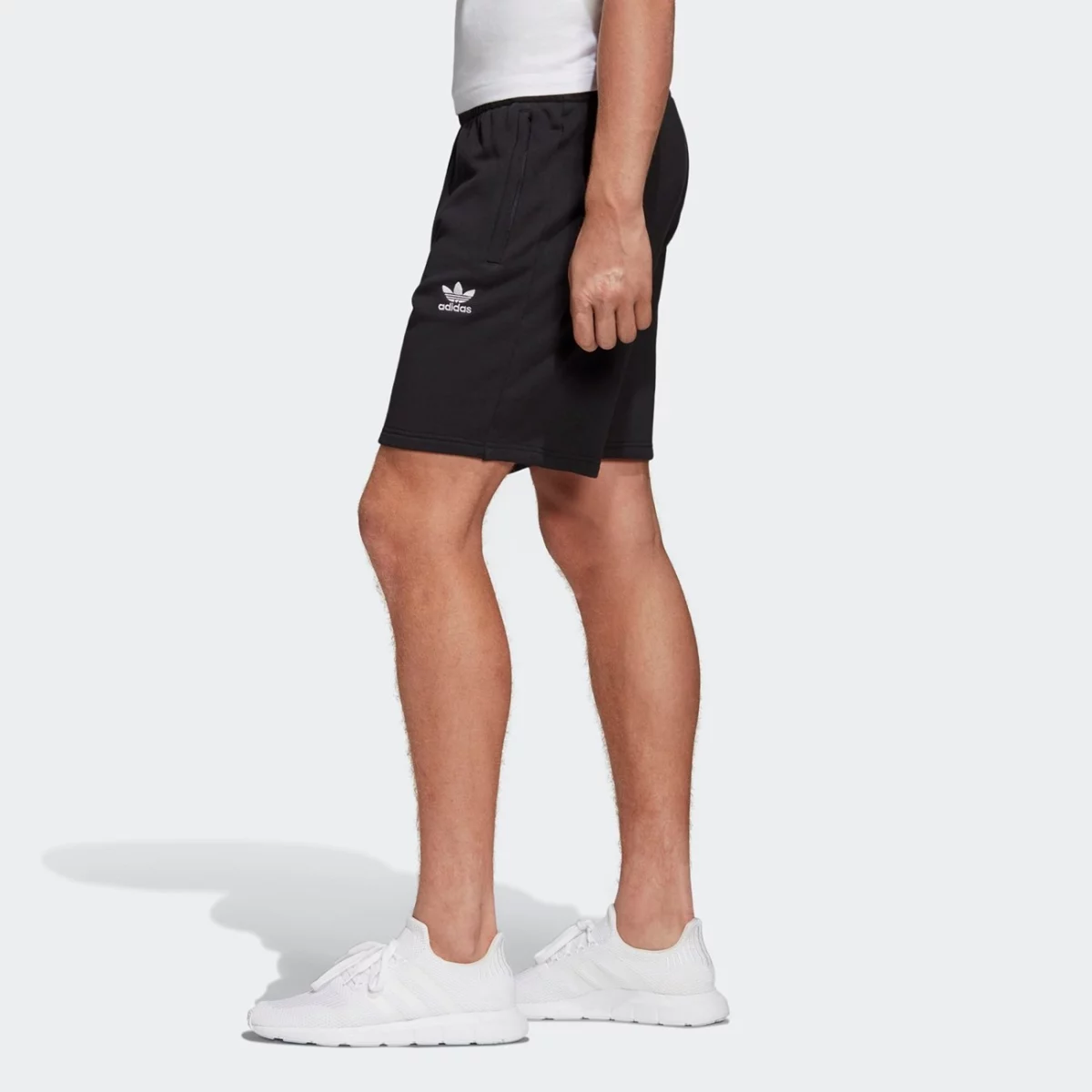 fr7977_app_on-model_side_gradient-huge-665755d0bcf91
