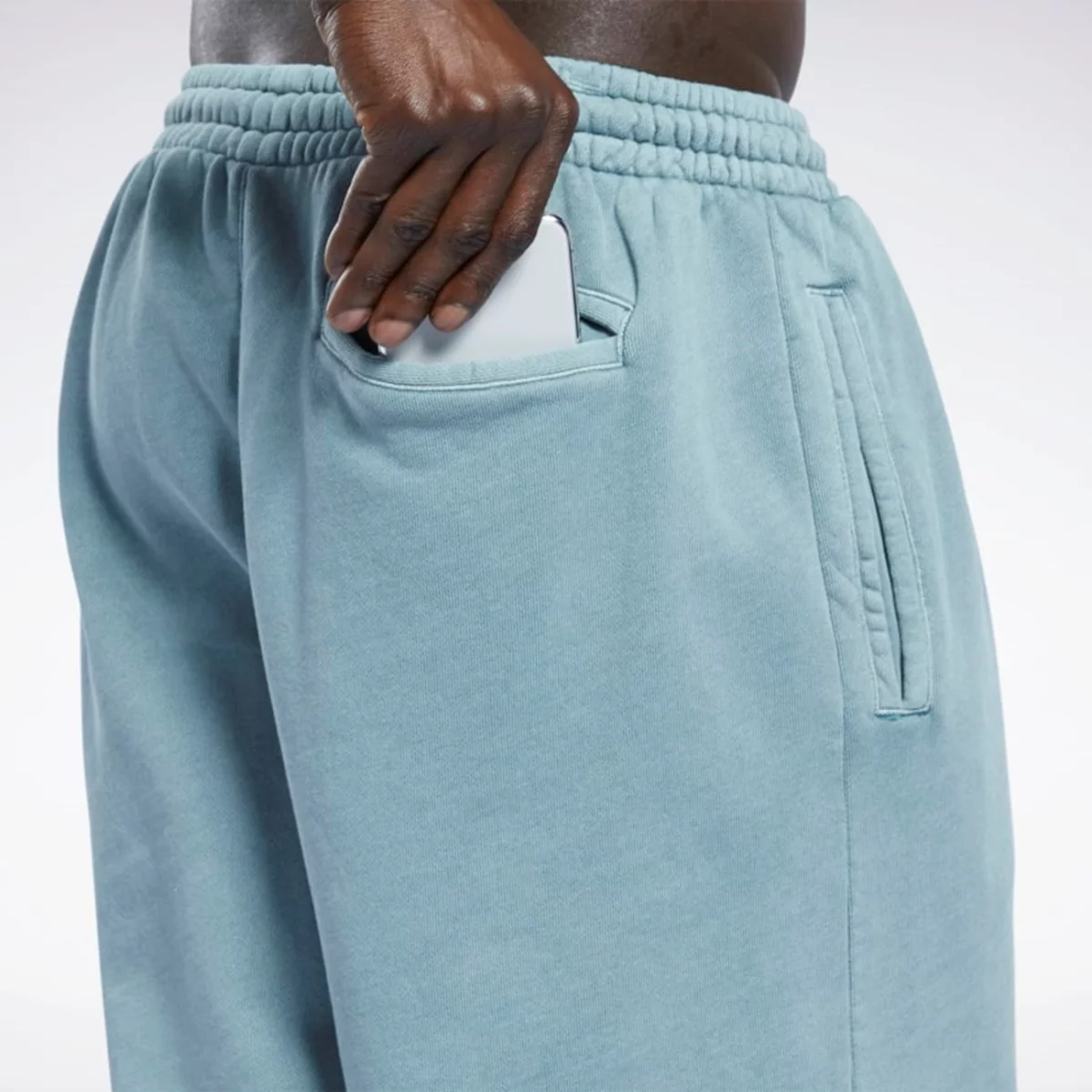 reebok_classics_natural_dye_shorts_green_gs9143_06_detail-huge-665765aef0da9
