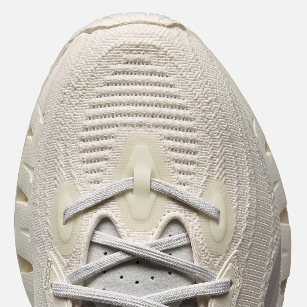 hr1325_7_footwear_photography_detail-view-1_transparent-huge-66582de3e2a33